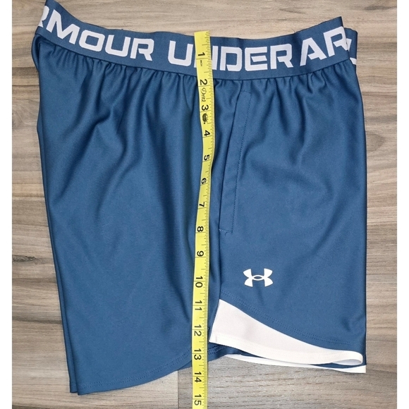 Women’s Under Armour Athletic Shorts Size Medium, Blue - Picture 4 of 8